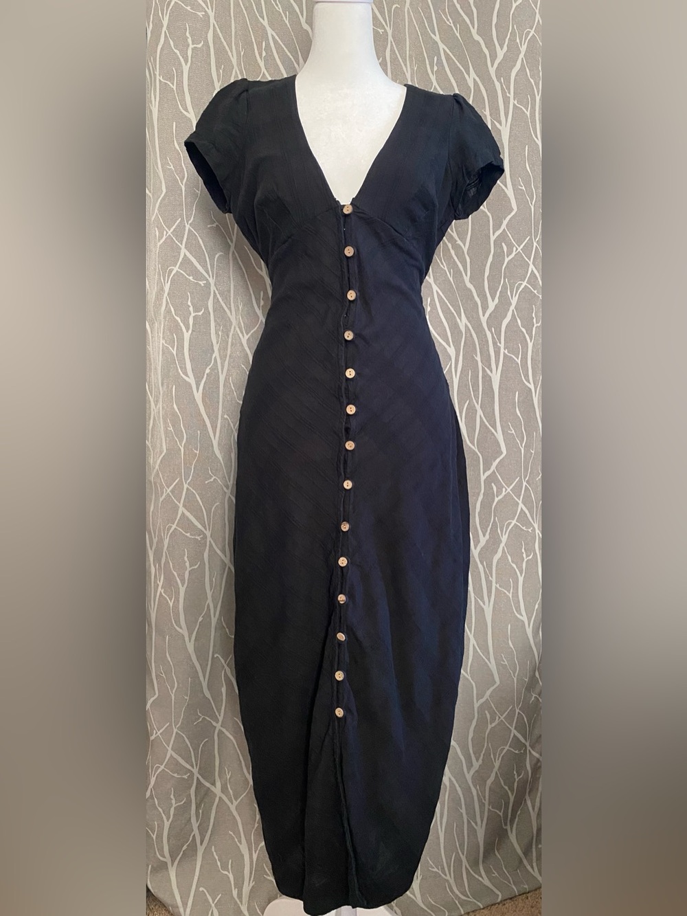 Free People Womens XS Black New In Town Midi Dress Boho Button Front V Neck - Picture 3 of 16
